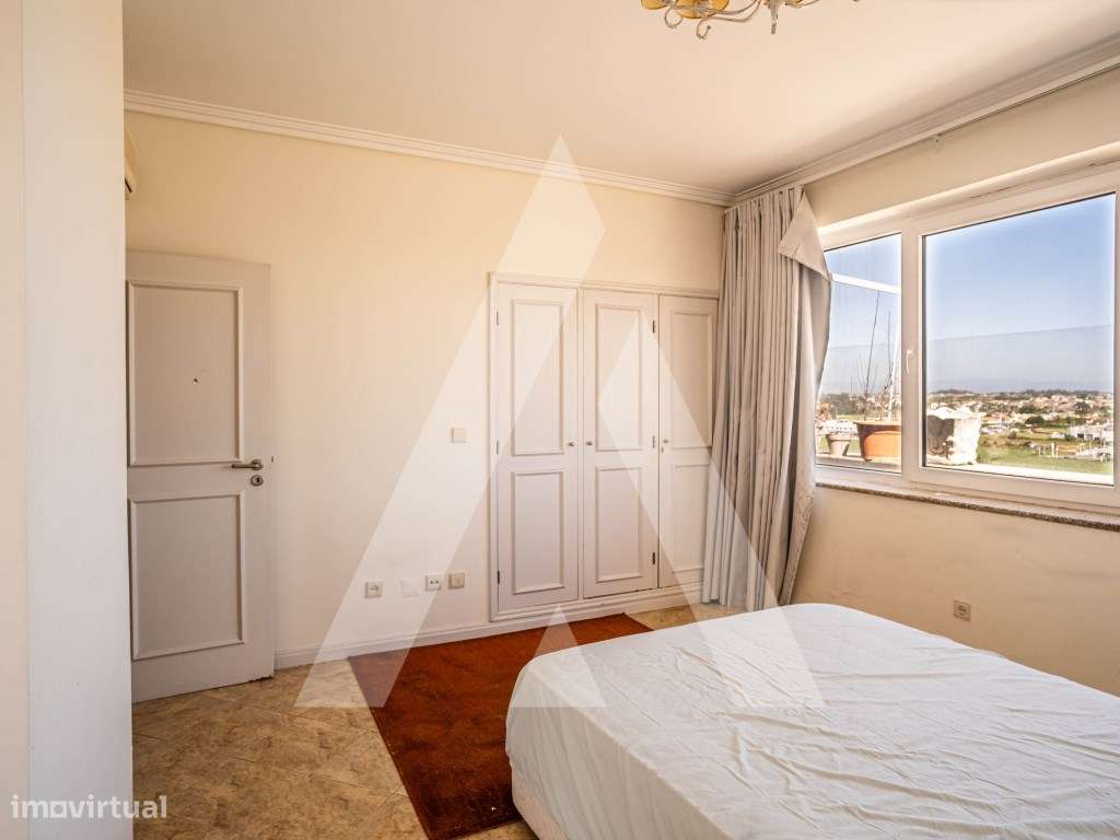 Apartamento T4 com Terraço de 90 m² no Centro de Aveiro-28