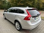 Volvo V60 D2 - 1