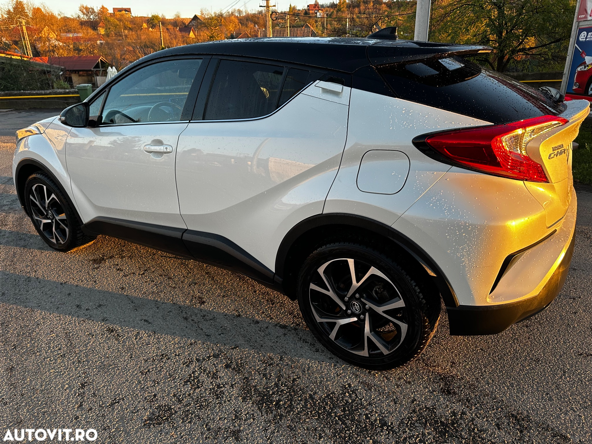 Toyota C-HR 1.2 Turbo 4x2 CVT C-ult - 6