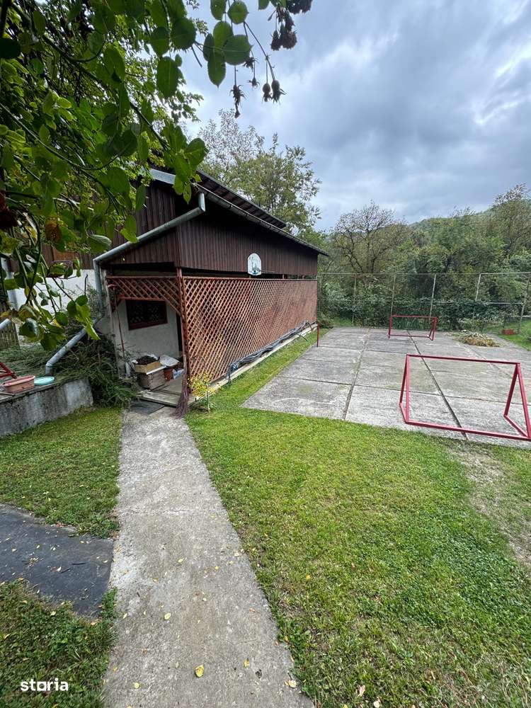 Casa (vila) de vanzare com. Varfuri|Suvita jud Dambovita teren 6000 mp-17