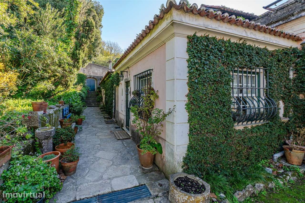 Quinta histórica no Centro de Sintra-26