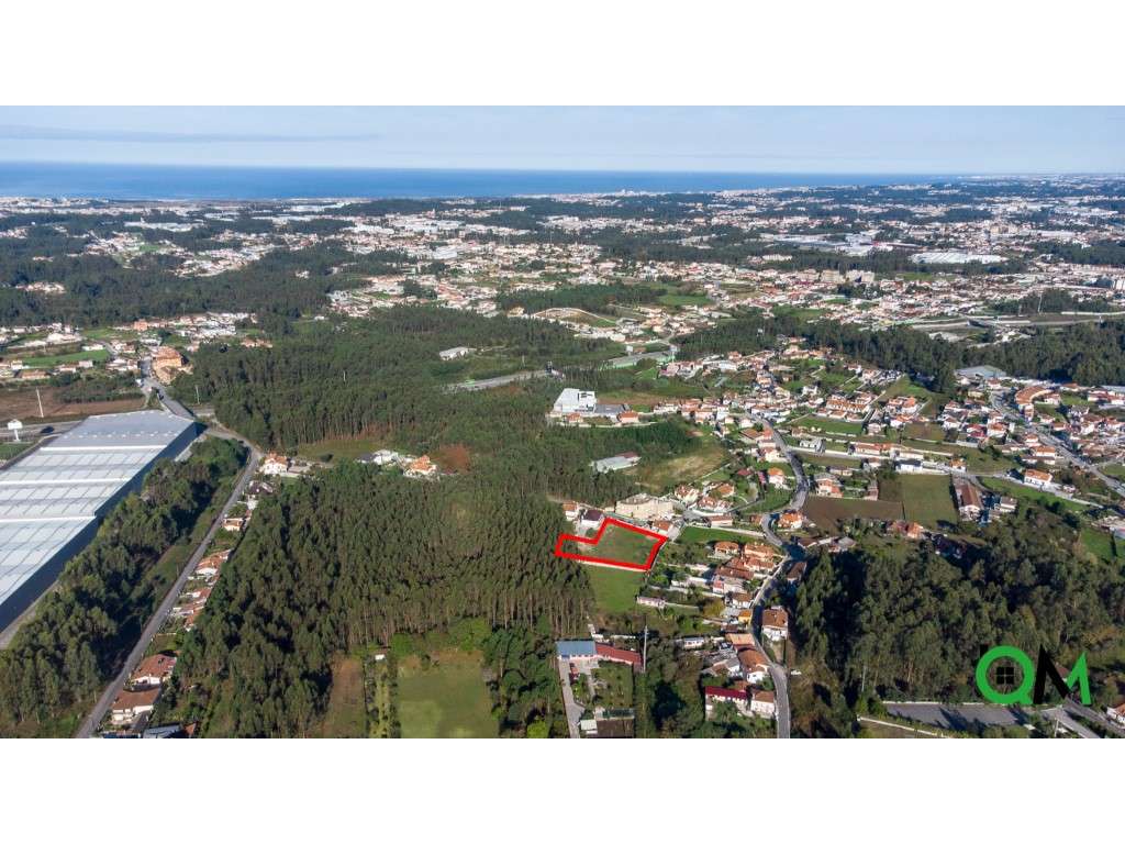 Terreno de 3200m² com projeto aprovado para moradia e anexos em São...-32