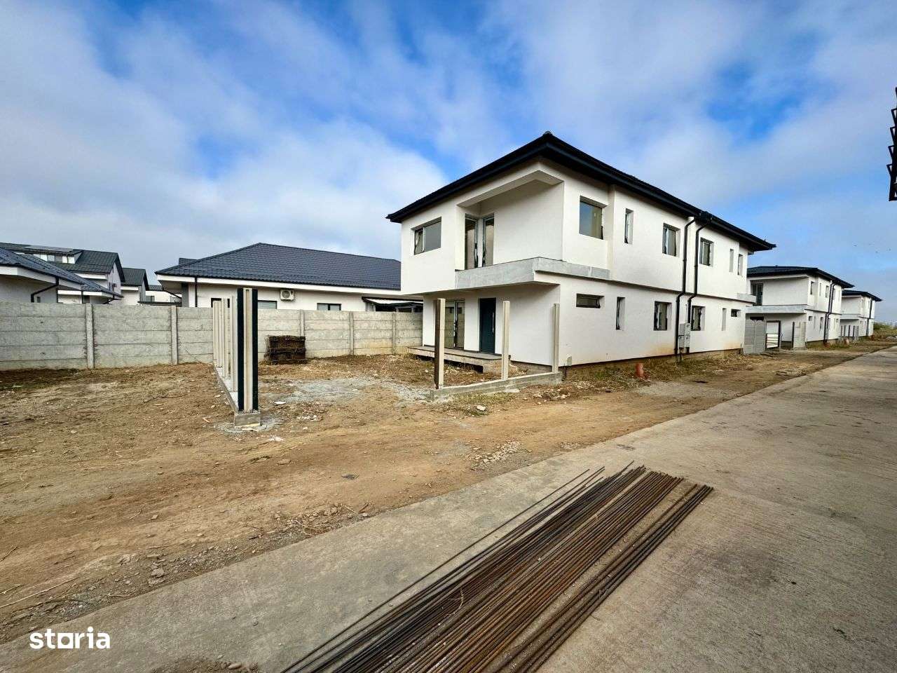 Casa finalizata P+1. 4 cam. Util 104mp. Teren 207mp. Finisaje la alege - Imagine principală: 3/20