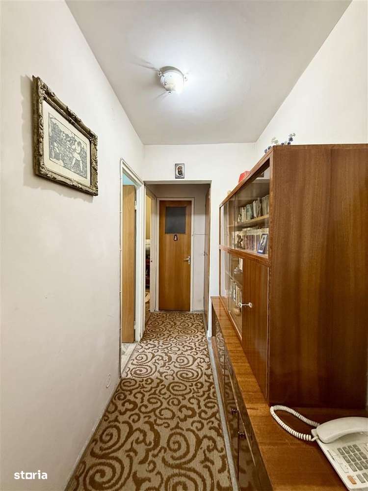 Apartament - Mihai Viteazu, 3 camere, etaj intermediar, balcon-4