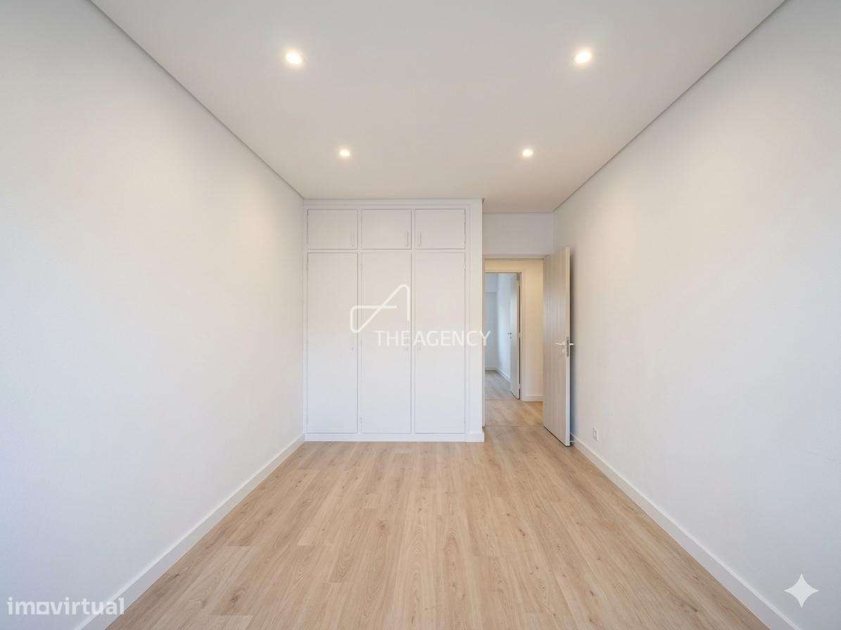 T2 - PARA REMODELAR | BAIRRO DA FLAMENGA - EM FRENTE NOVO HOSPITAL LIS - Grande imagem: 5/21