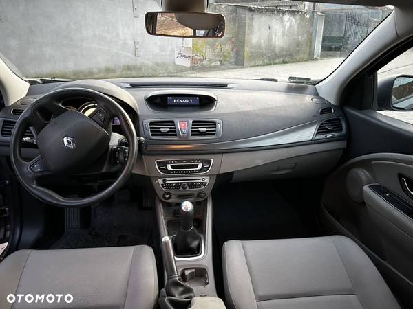 Renault Megane 1.5 dCi Color Edition - 3