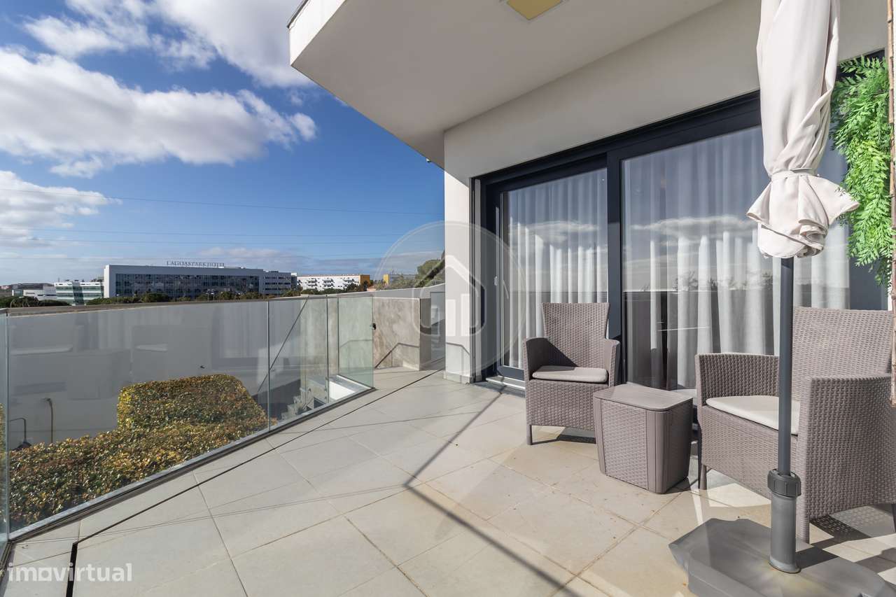 Moradia V5+1 | Piscina, vista mar e jardim | Porto Salvo, Oeiras-6