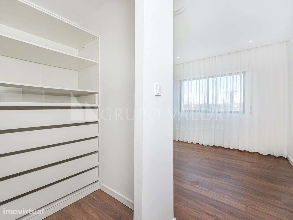 Apartamento T2 Remodelado | Cavaleira | Algueirão-Mem Martins-9
