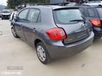 Toyota Auris 2009 para peças - 1