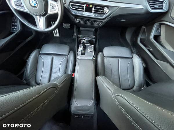 BMW Seria 1 120i M Sport - 26