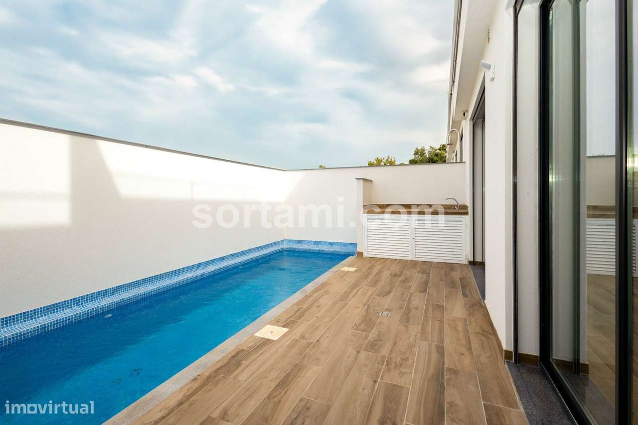 Moradia em Banda T3 Venda em Moncarapacho e Fuseta,Olhão - Grande imagem: 4/51