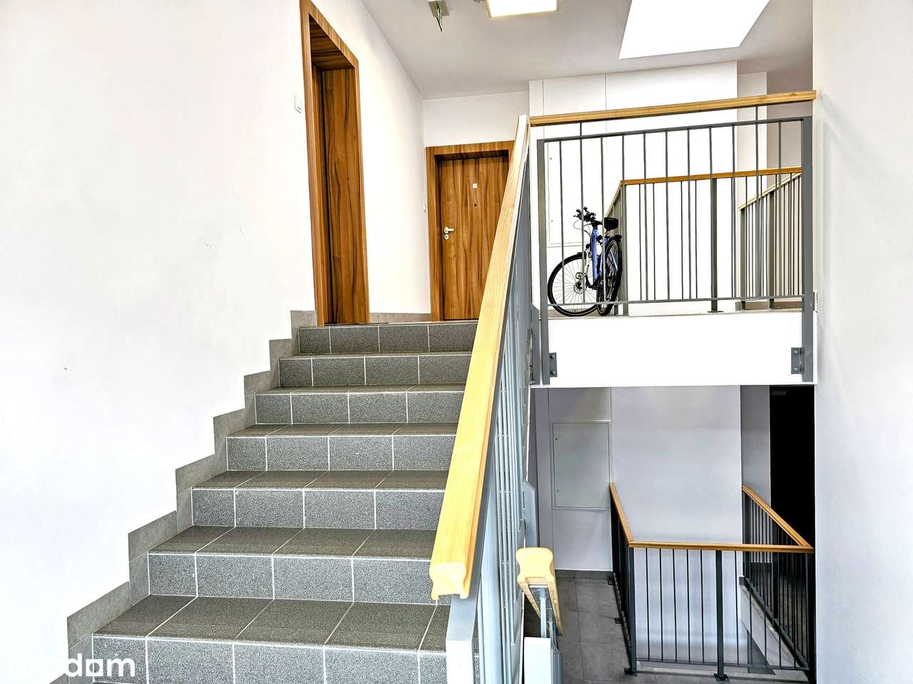 Ciche mieszkanie 47 m2- dwa pokoje. Wysoki standard wykończenia.-14