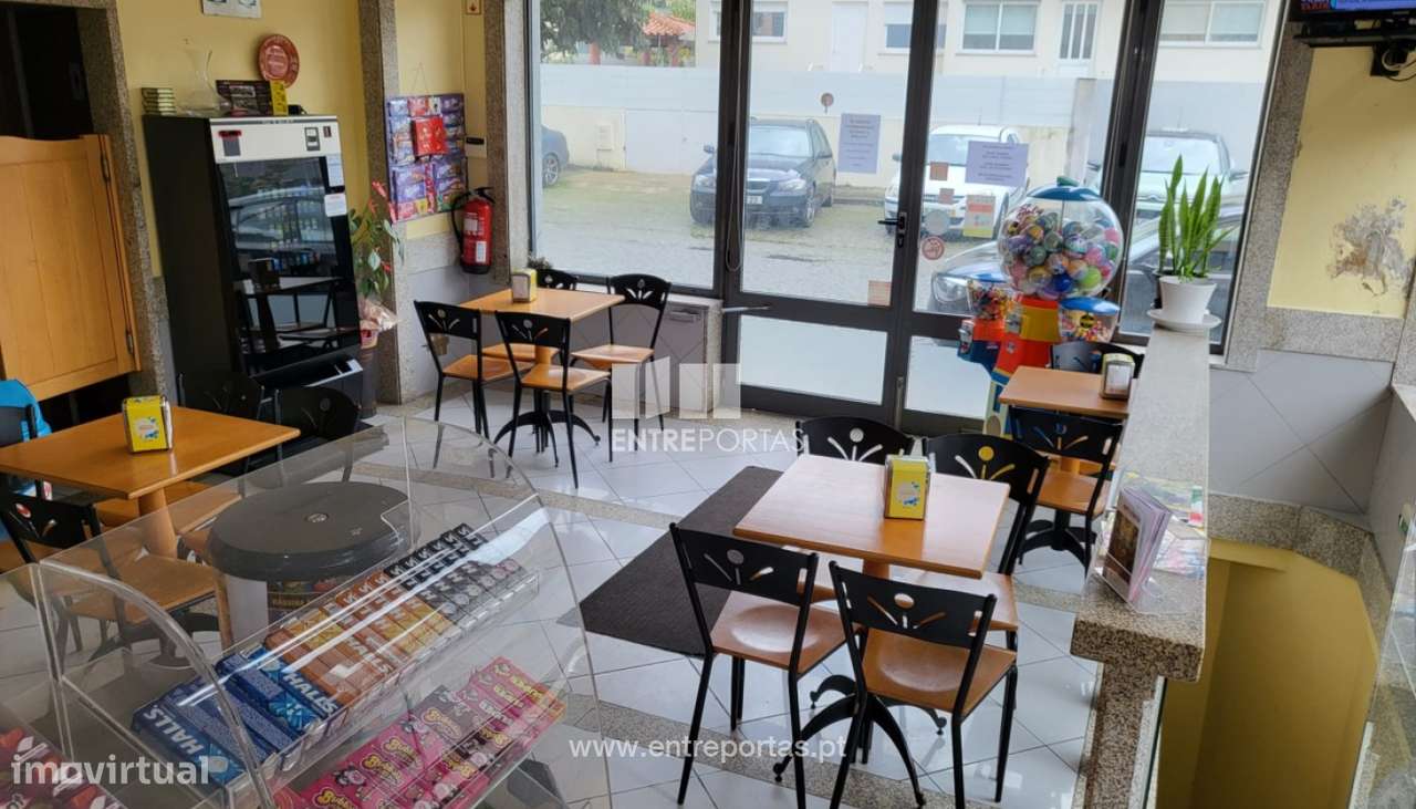Venda de loja/café em bom estado, Sta Maria Maior, Viana do Castelo - Grande imagem: 2/18
