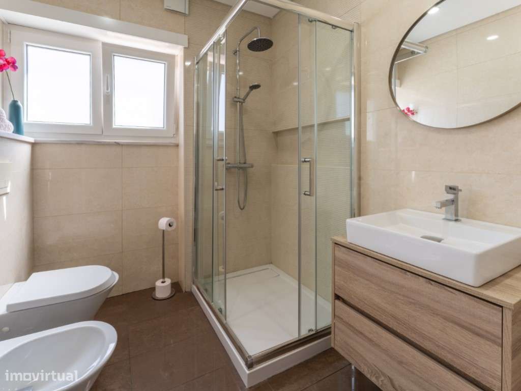 Moradia T3 com Terraço e Churrasqueira no Nadadouro-11