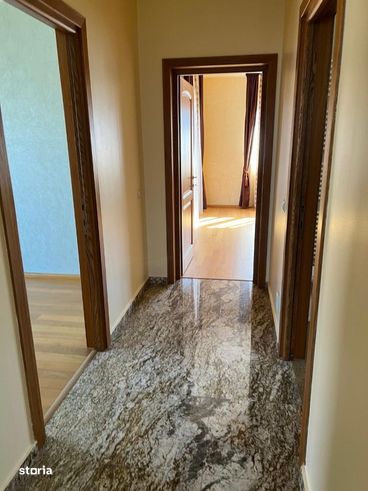 Casa spatioasa – ideala pentru familie, zona Centrala-6