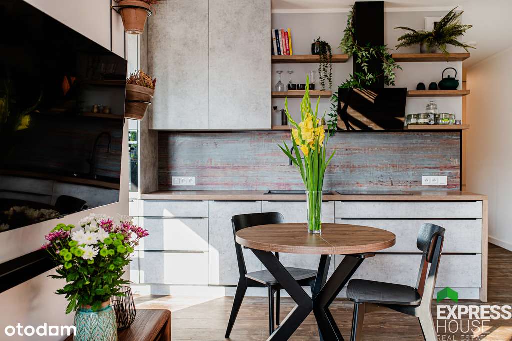 Apartament w sercu Jeżyc z miejscem parkingowym - Pełny obrazek: 2/15