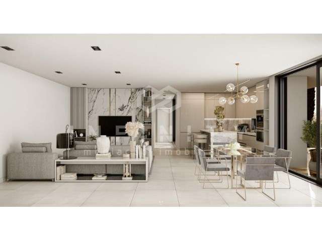 Moradia T4 com piscina-5