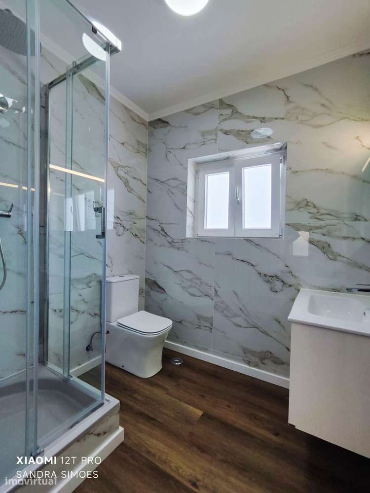 Moradia Independente V3/4 c/ Piscina de Água Salgada  Qtª de Valadares-38