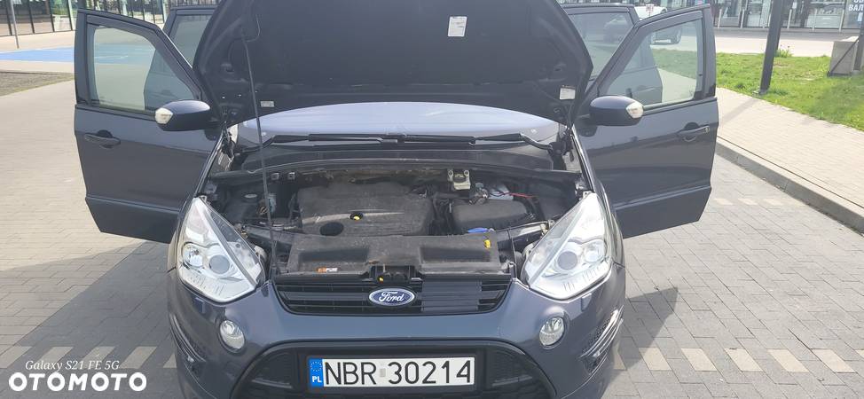 Ford S-Max - 21