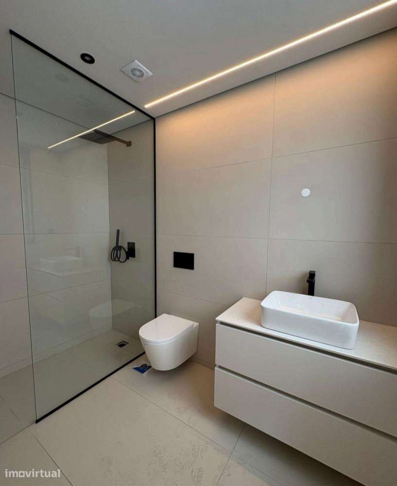 Comprar Fabuloso Apartamento T2, Novo, Moderno e Equipado S, Cosme-3