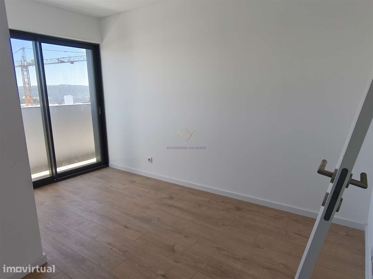 Penthouse T5 com varandas, 2 Garagens Box e Arrecadação, em Empreendim-36