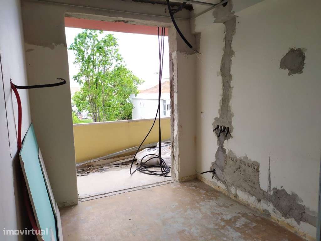 T3 totalmente remodelado e a estrear em Benfica-16