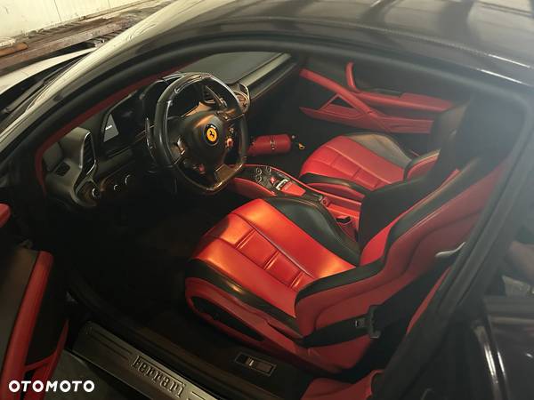 Ferrari 458 Italia Standard - 1