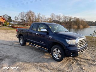 Toyota Tundra 5.7 4x4 Double Cab Limited