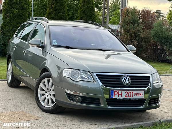 Volkswagen Passat Variant 2.0 TDI DPF DSG Comfortline - 2