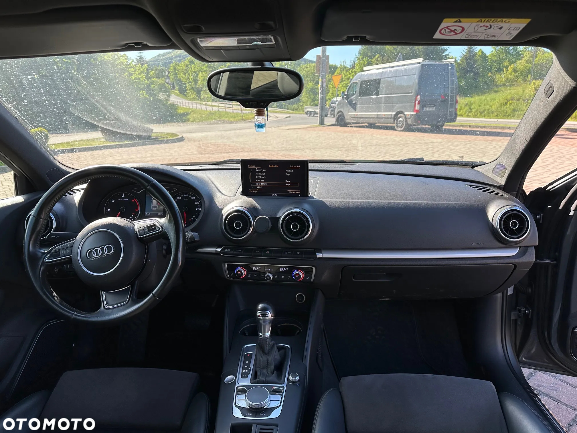 Audi A3 2.0 TDI Sportback (clean diesel) S tronic Ambiente - 14