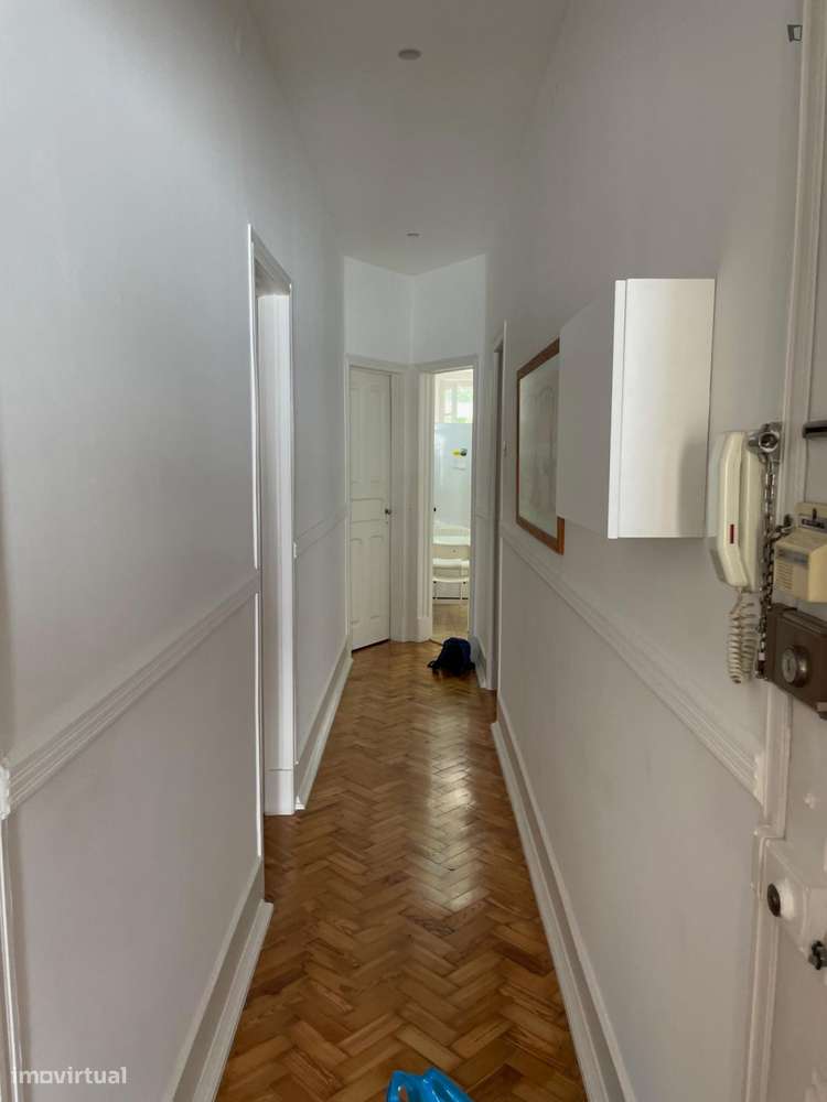 Quarto - localizado em Penha de França Lisbon - Grande imagem: 5/9