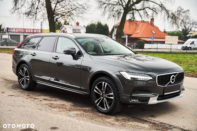 Volvo V90 Cross Country D4 AWD Geartronic Pro - 12