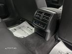 Volkswagen Passat Variant 2.0 TDI (BlueMotion Technology) Trendline - 14