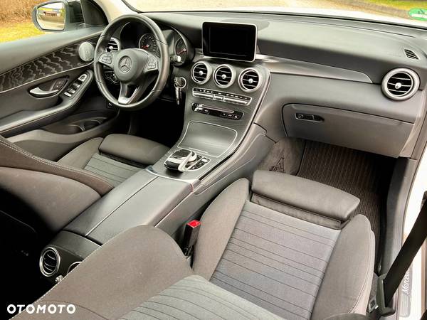 Mercedes-Benz GLC 350 d 4Matic 9G-TRONIC Exclusive - 30