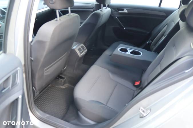 Volkswagen Golf VII 1.6 TDI BMT Trendline - 3