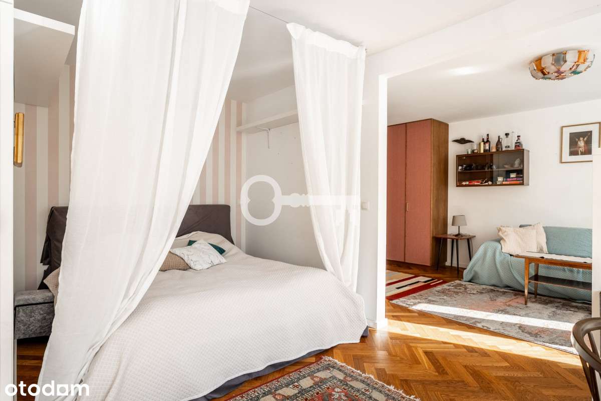 Słoneczne mieszkanie | Balkon | ul. Wilcza-1