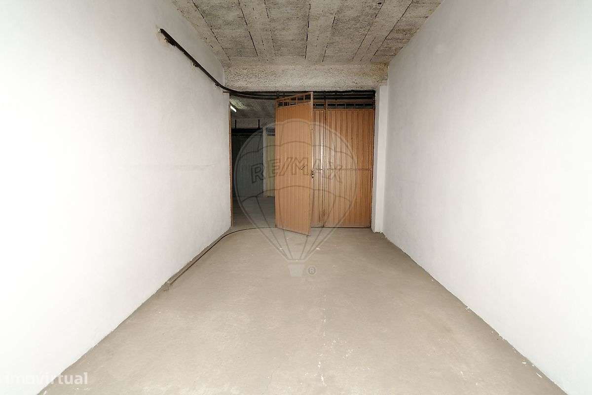 Garagem  para venda-1