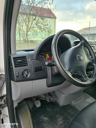 Volkswagen Crafter - 12