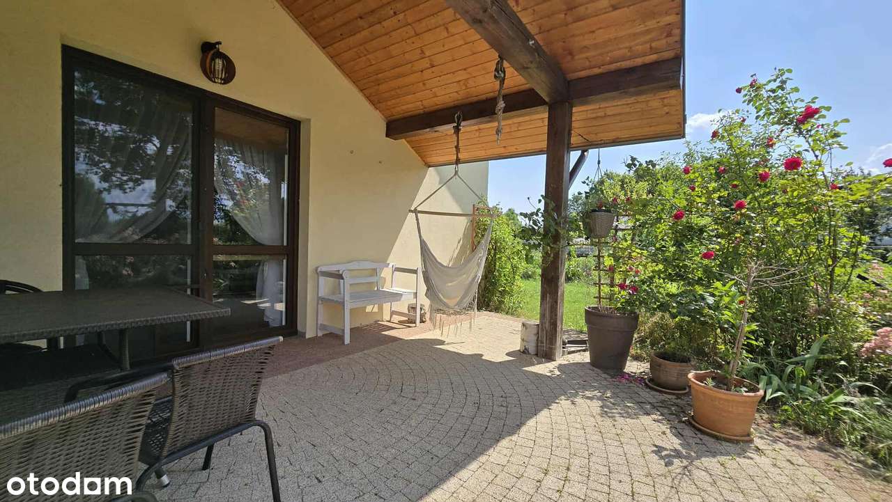 Sprzedam dom w spokojnej lokalizacji - Ciechomice-9