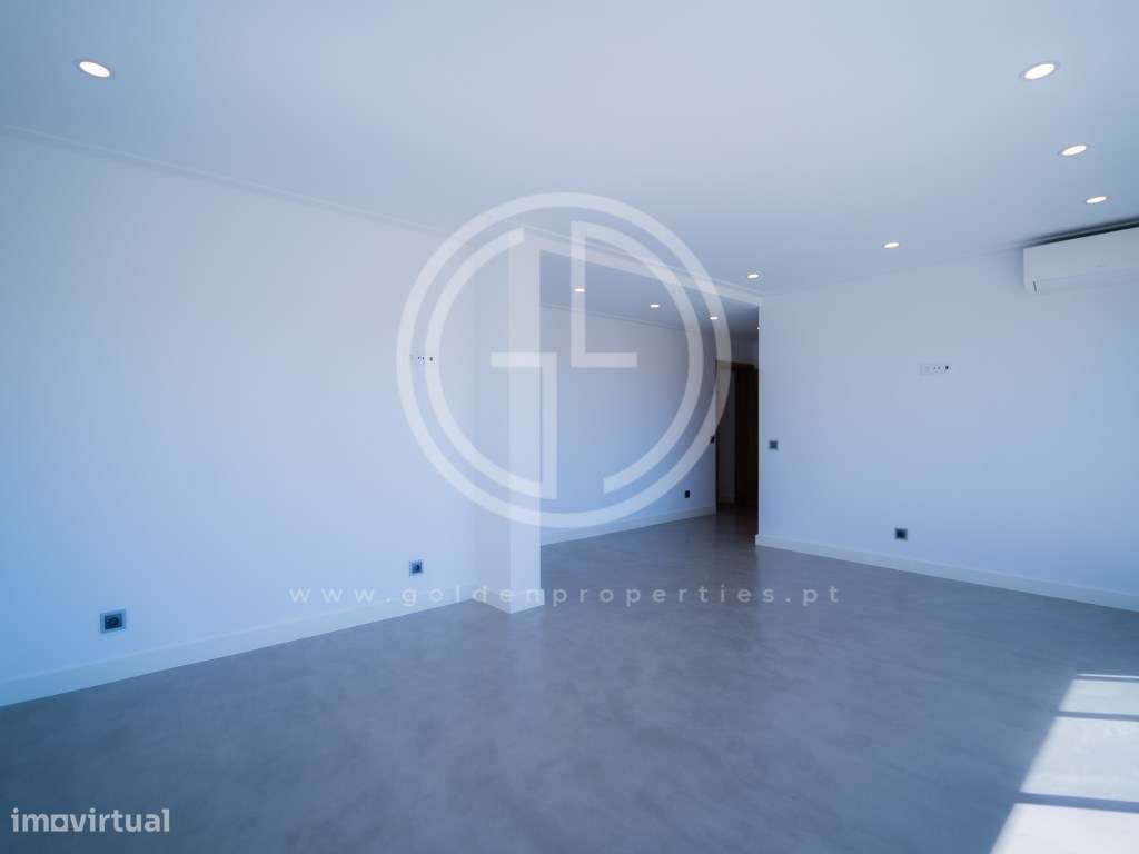 Invista na sua casa de sonho! Moradia T5 em Quarteira, perto da Pra...-21