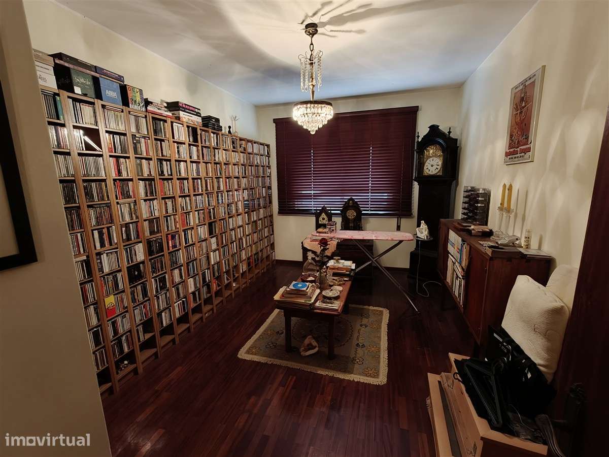 T4-Centro-Póvoa de Varzim-Garagem fechada-7