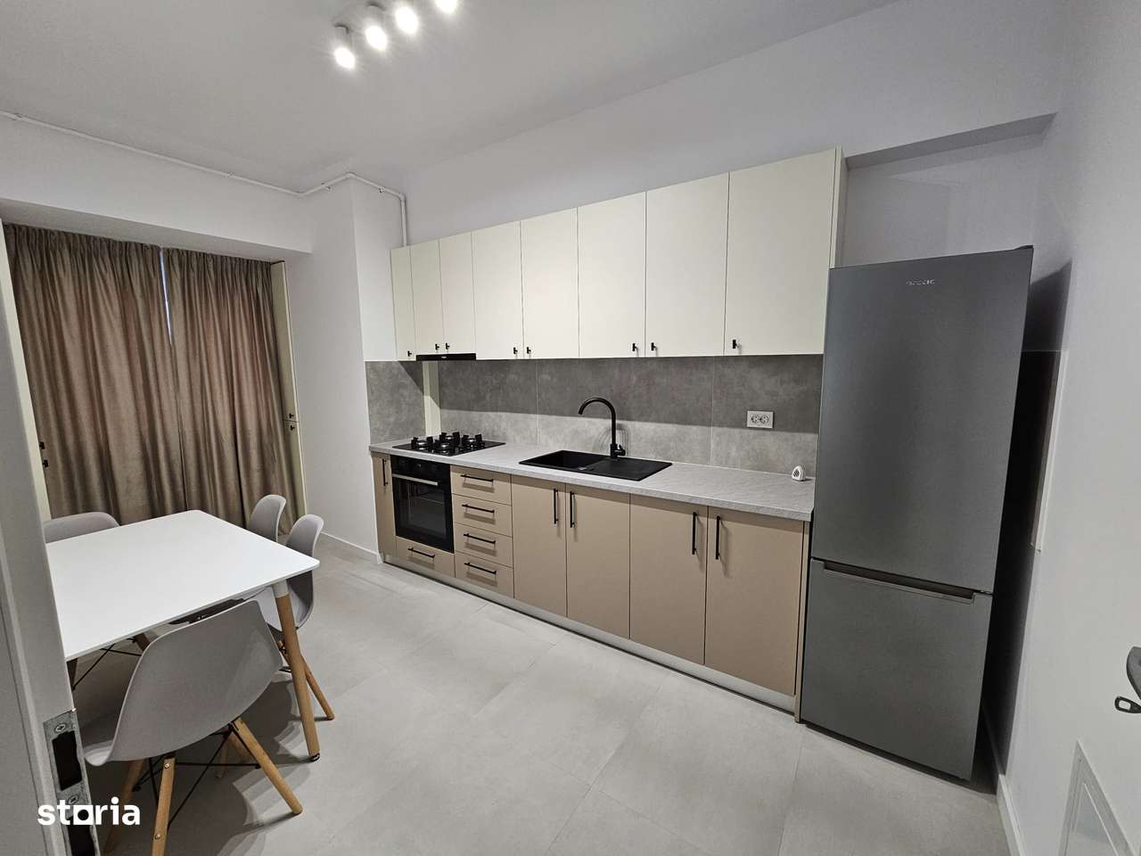 Apartament 2 camere, Decomandat, Tătărași – Doi Băieți - Imagine principală: 3/8