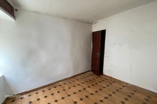 Casa para Recuperar em Castelo de Vide com Terraço e Armazenamento - Grande imagem: 4/9