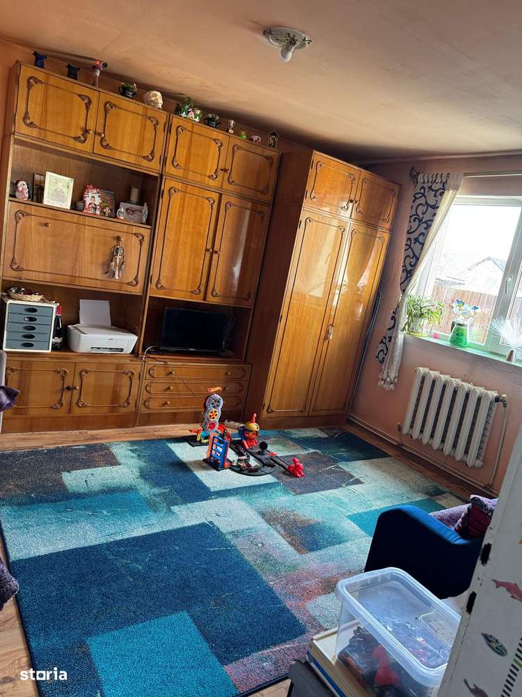 Casa 3 camere disponibil la ofertare-12