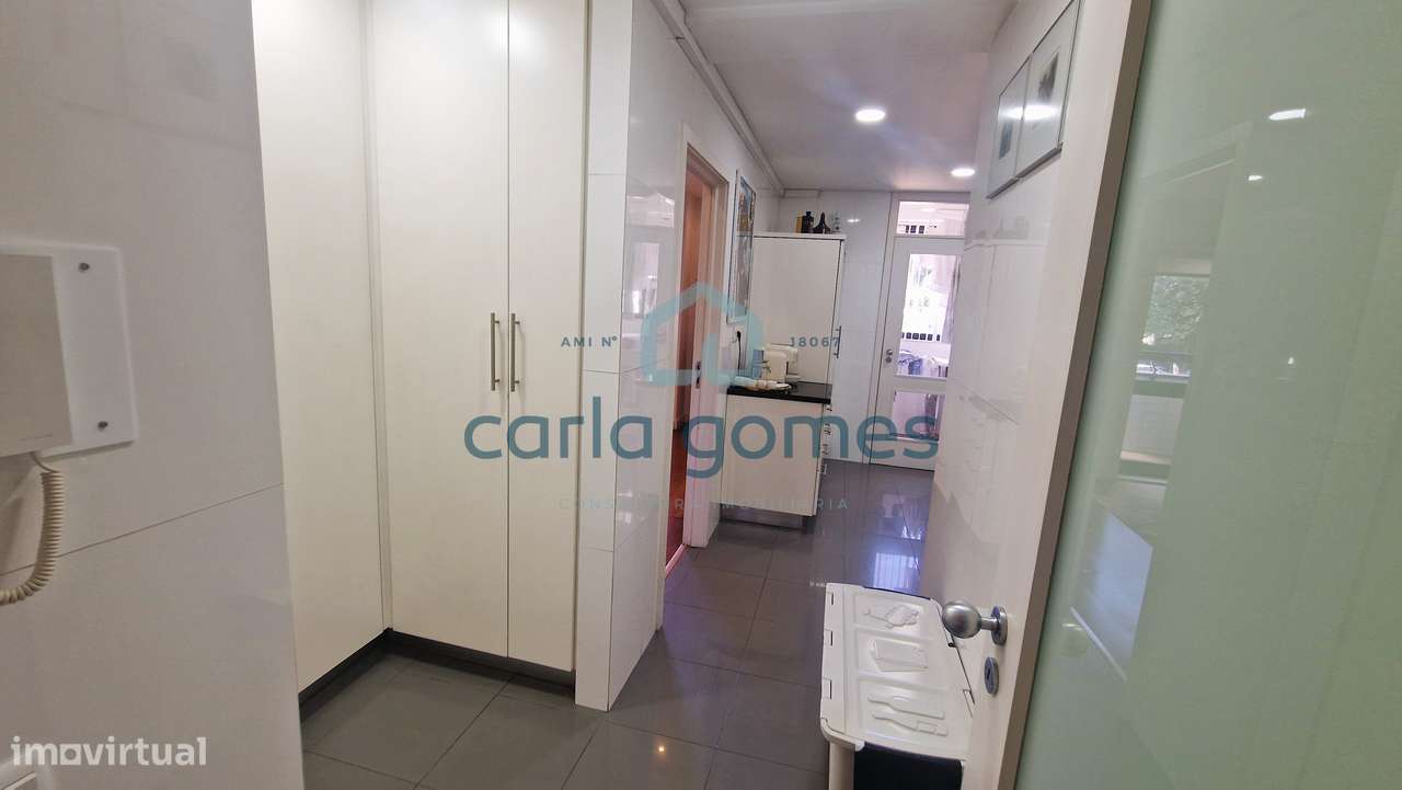 APARTAMENTO T3 C/ 2 SUITES L. GARAGEM ELEVADOR | MAFAMUDE, V. N. GAIA-10