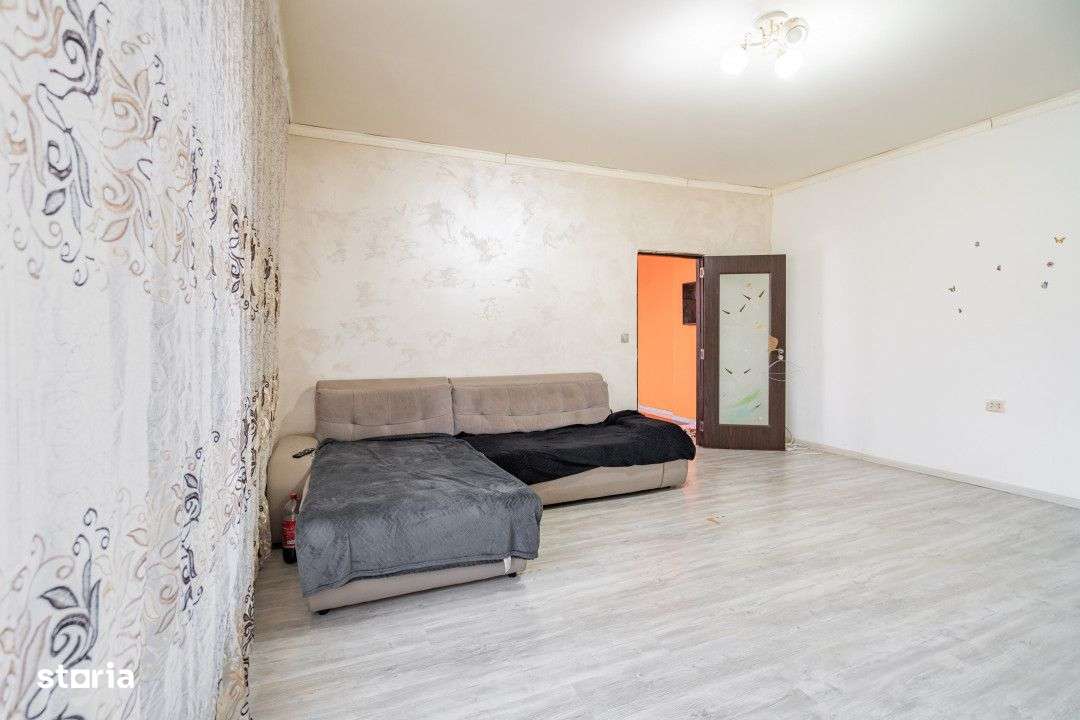 2 camere in vila P+1, Lic Ion Creanga si Sc Gimnaziala Enachita Vacare - Imagine principală: 5/19