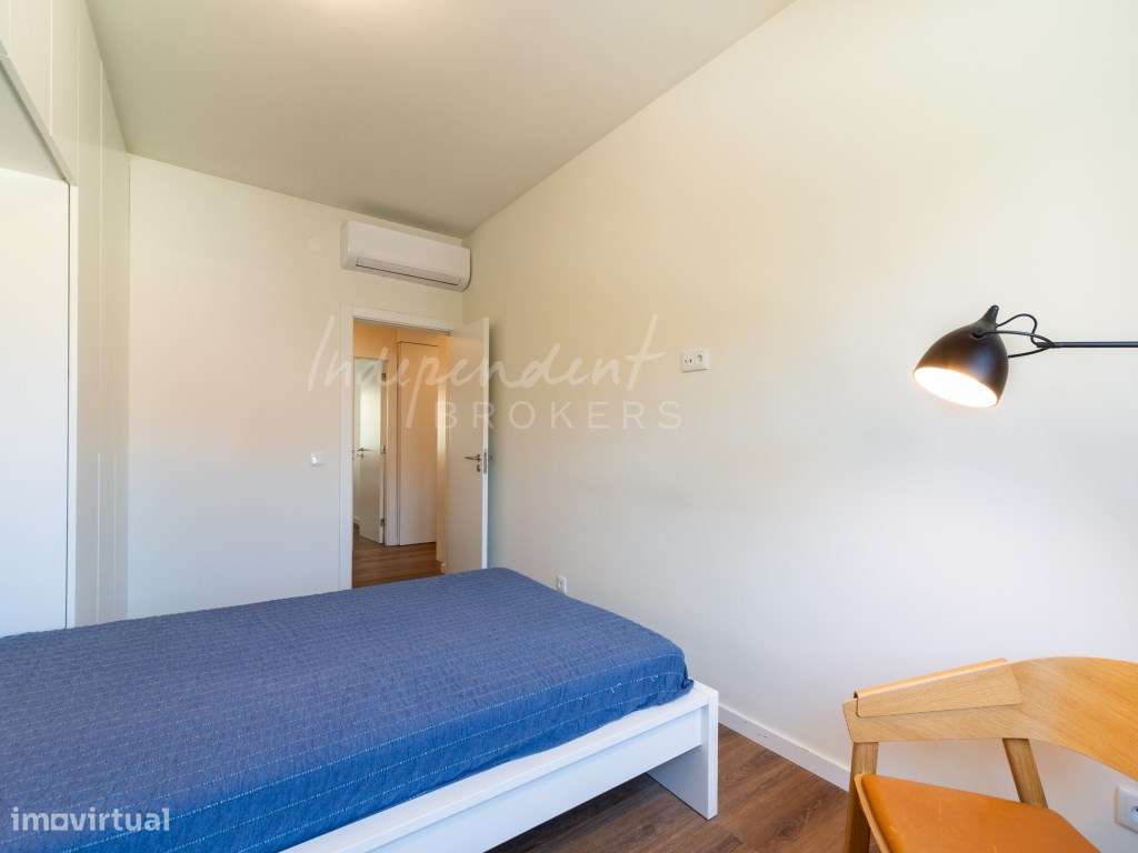 APARTAMENTO T2 REMODELADO E MOBILADO [ AJUDA]-17