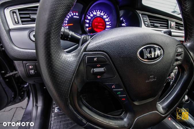 Kia Ceed Cee'd 1.6 GDI L DCT - 24