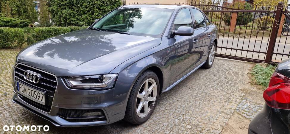 Audi A4 2.0 TFSI Quattro S tronic - 2