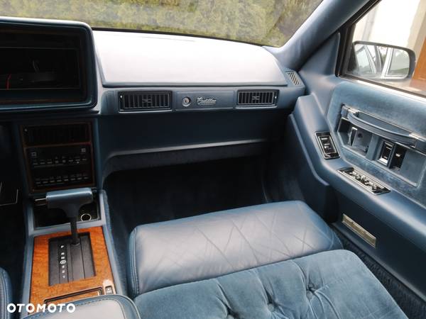 Cadillac Seville 4.9 STS - 11